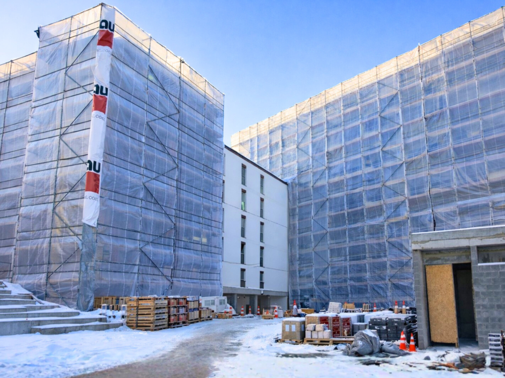 Budowa inwestycji ŚwiatoVida w Warszawie - klucze w wakacje 2026